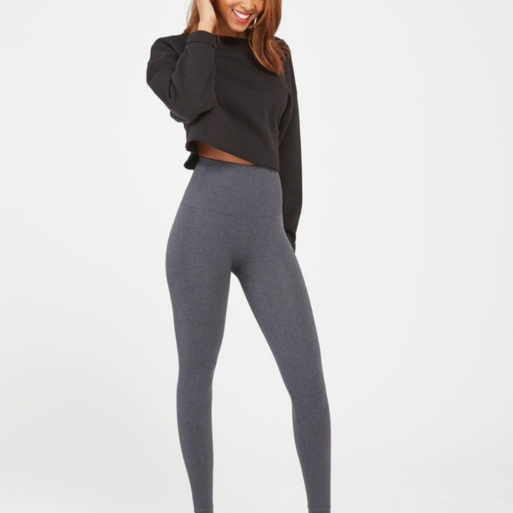 SPANX Seamless Legging in Heathered Charcoal